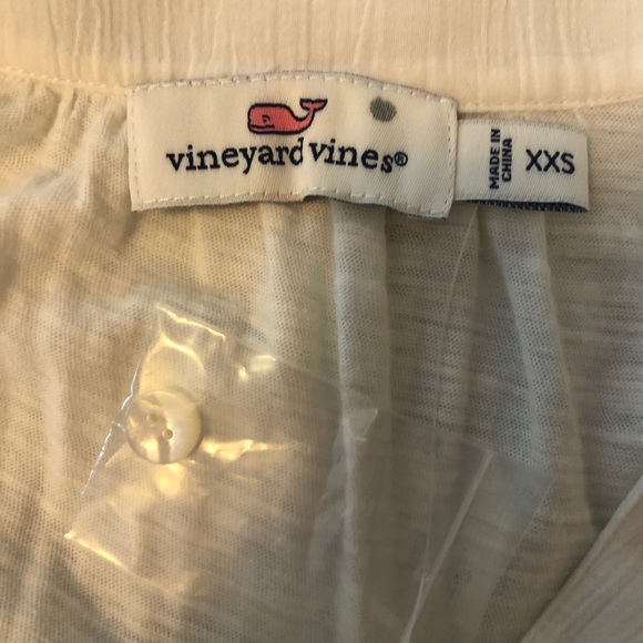 Vineyard Vines top - Picture 4 of 5